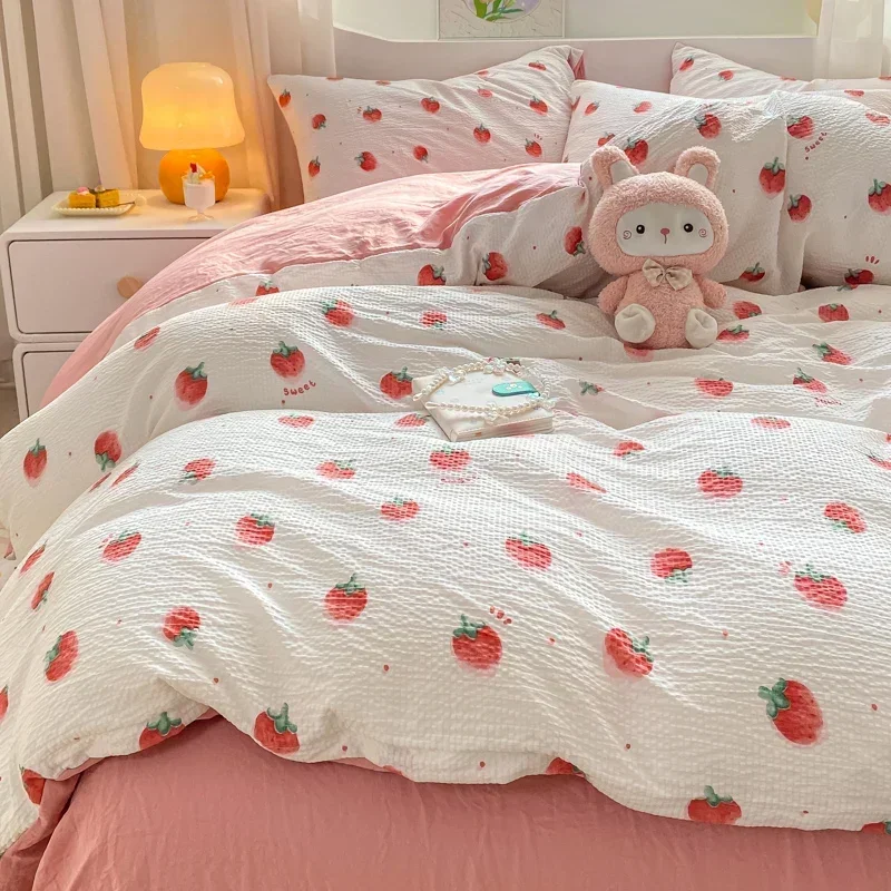 Cute Strawberry Duvet Cover Set No Filler Flat Sheet Pillowcases Ins Korean Double Full Size Soft Girl Kids Summer Bed Linens