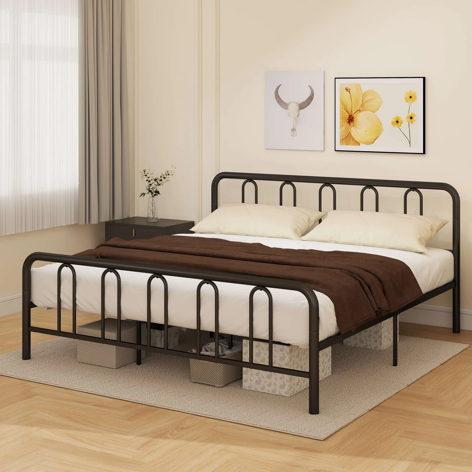 قاعدة سرير بإطار معدني أنيق بحجم كينج مع لوح أمامي ولوح للقدمين