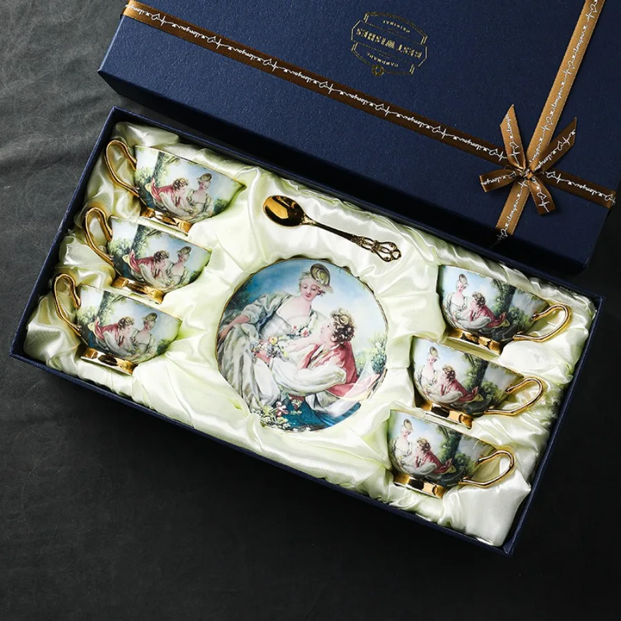 European Luxury Porcelain Tea Set Royal Palace Bone China Coffee Mug Ceramic Tea Cup with Saucer Spoon Drinkware Coffeeware Gift