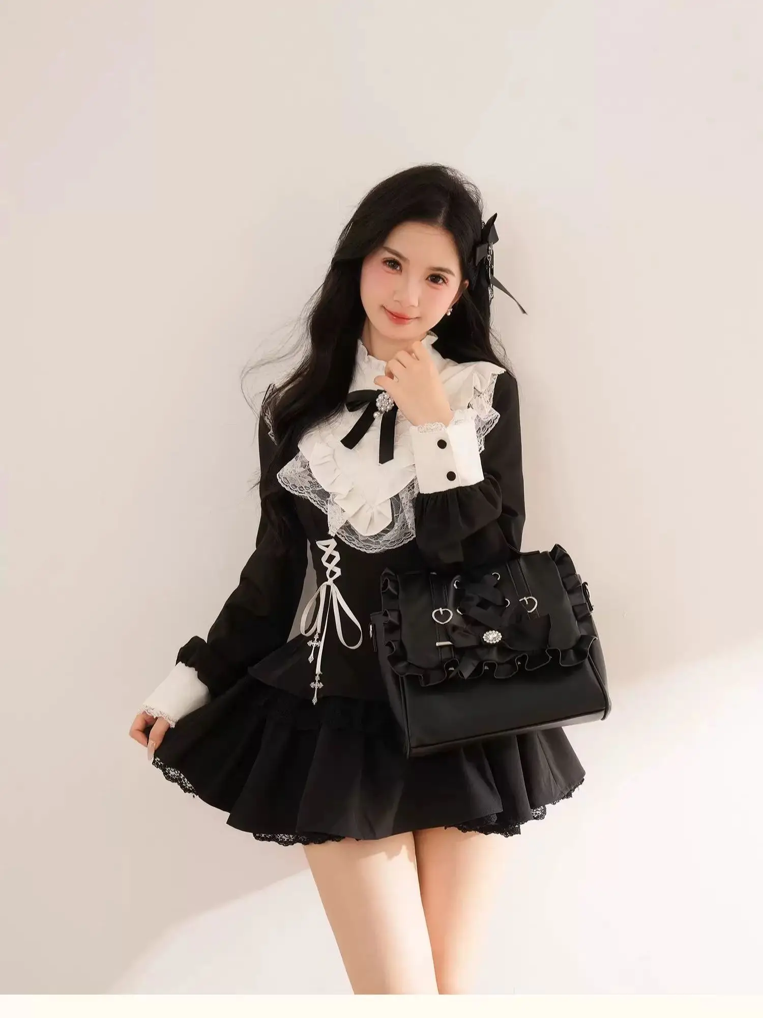 Gothic Style Women's Fashion Set with Lace Knot Top And Flower Bud Short Skirt Two-Piece Suit for Early Autumn