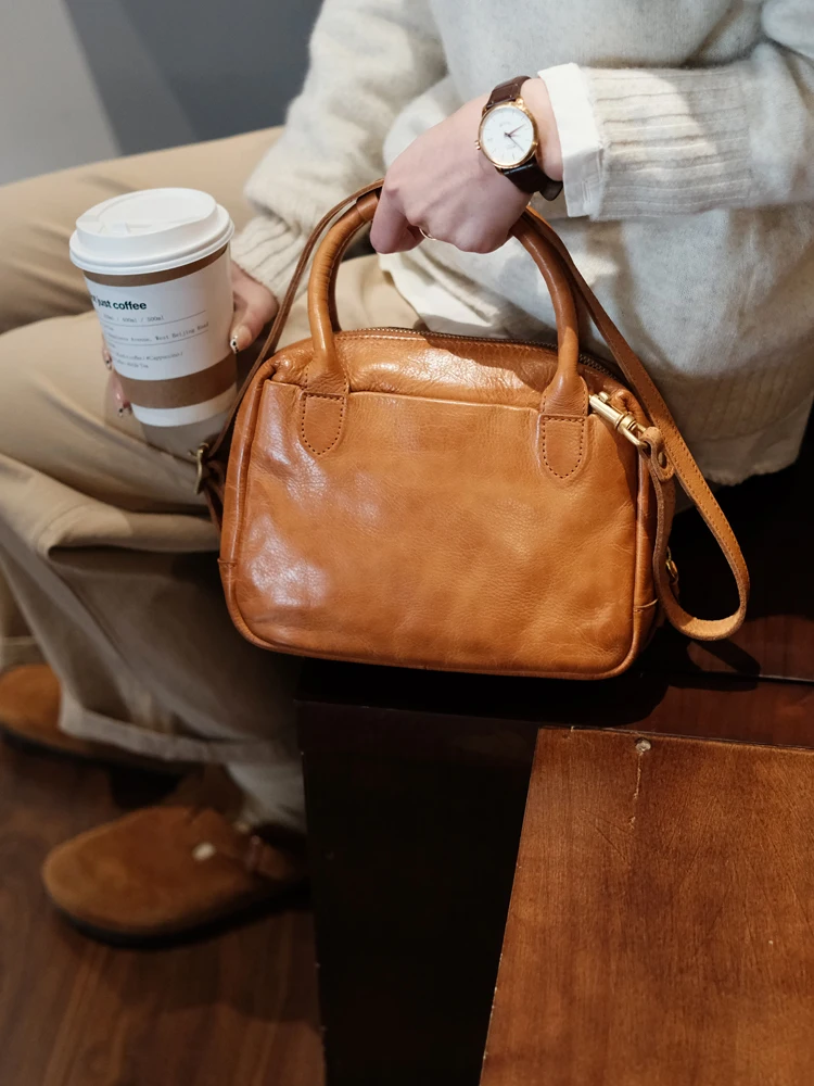 

PNDME fashion high-quality first layer cowhide women's small handbag simple casual handmade genuine leather female shoulder bag