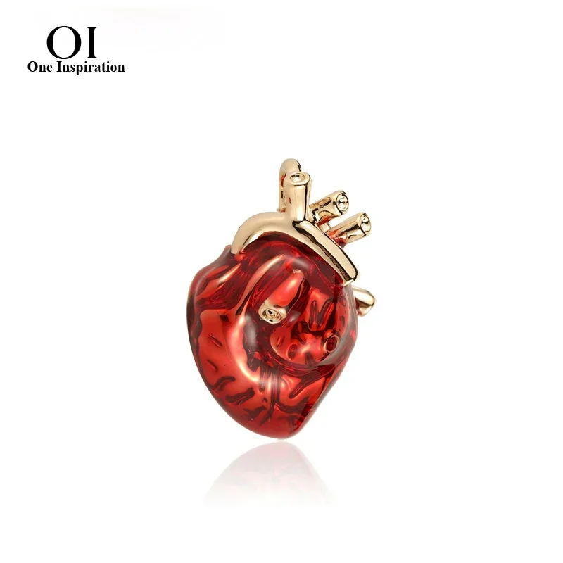 BUCOME Red Enamel Vivid Heart Brooches Women Sweater Hospital Clinic Professional Uniform Doctor Brooch Badge Pins