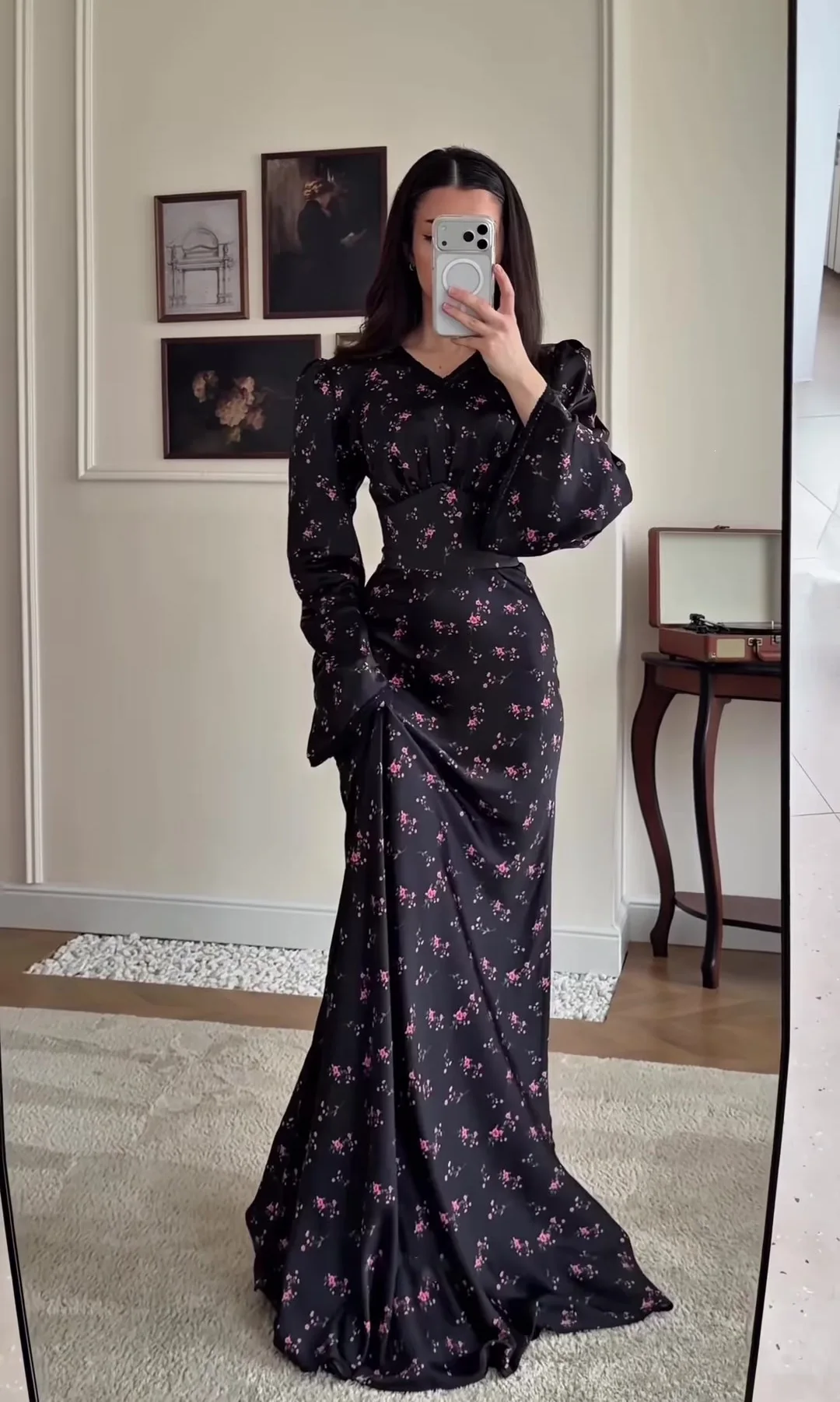 

Fashion Printing Big Swing Dresses Spring Women V-neck Horn Sleeve Lace Up Long Dress Autumn High Waist Loose Floor Length Dress