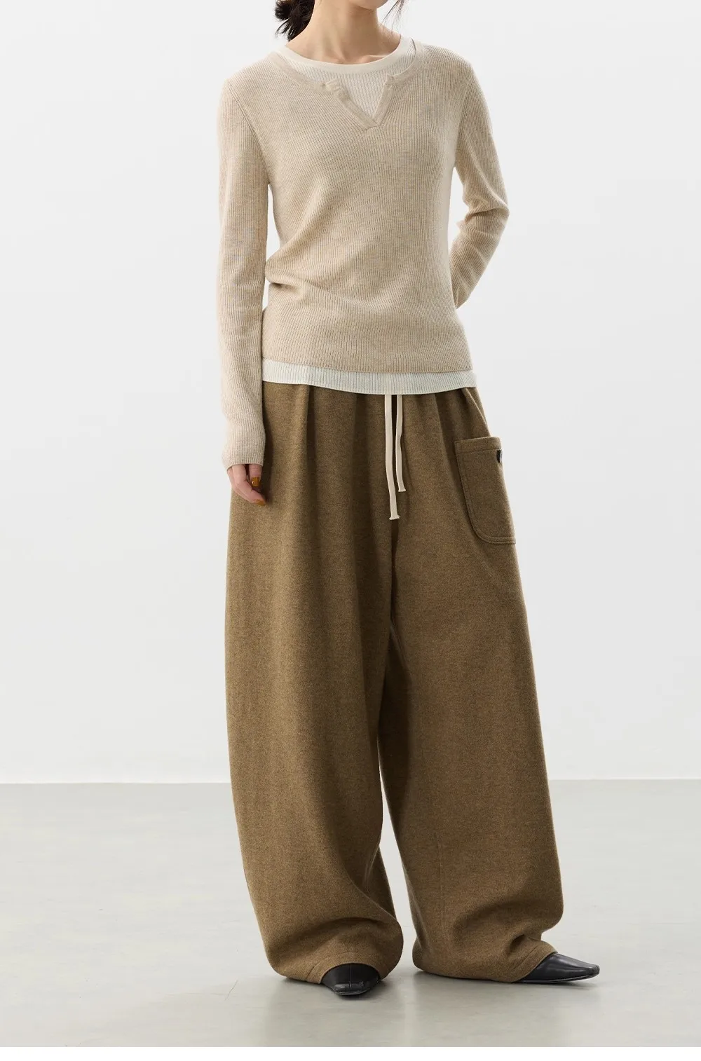 Curved Hem Pants~Wool Elastic Waist Wide-Leg Casual Pants for Women, 2025 Winter Fashionable Thickened Floor-Length Pants