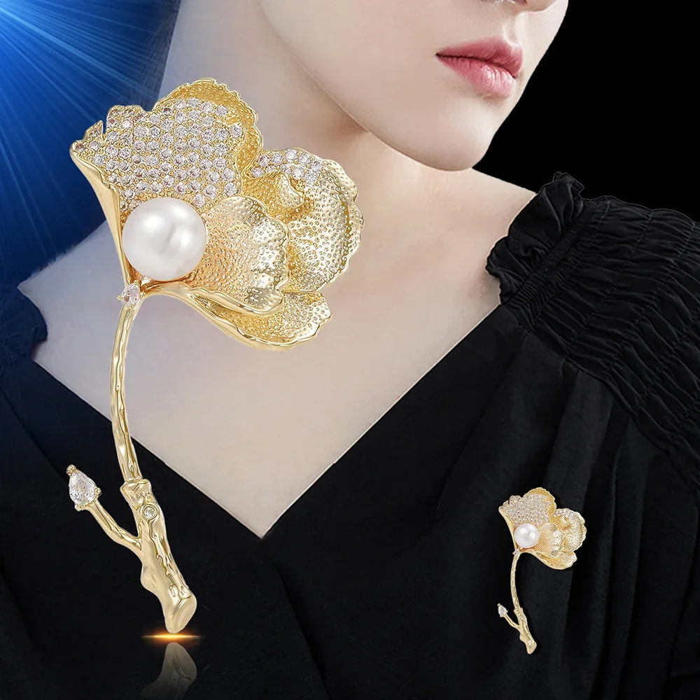 

Exquisite Flower High-end Women's High-end Luxury Smart Design Classic Suit Coat Pin Pearl Decoration Office Party Accessories