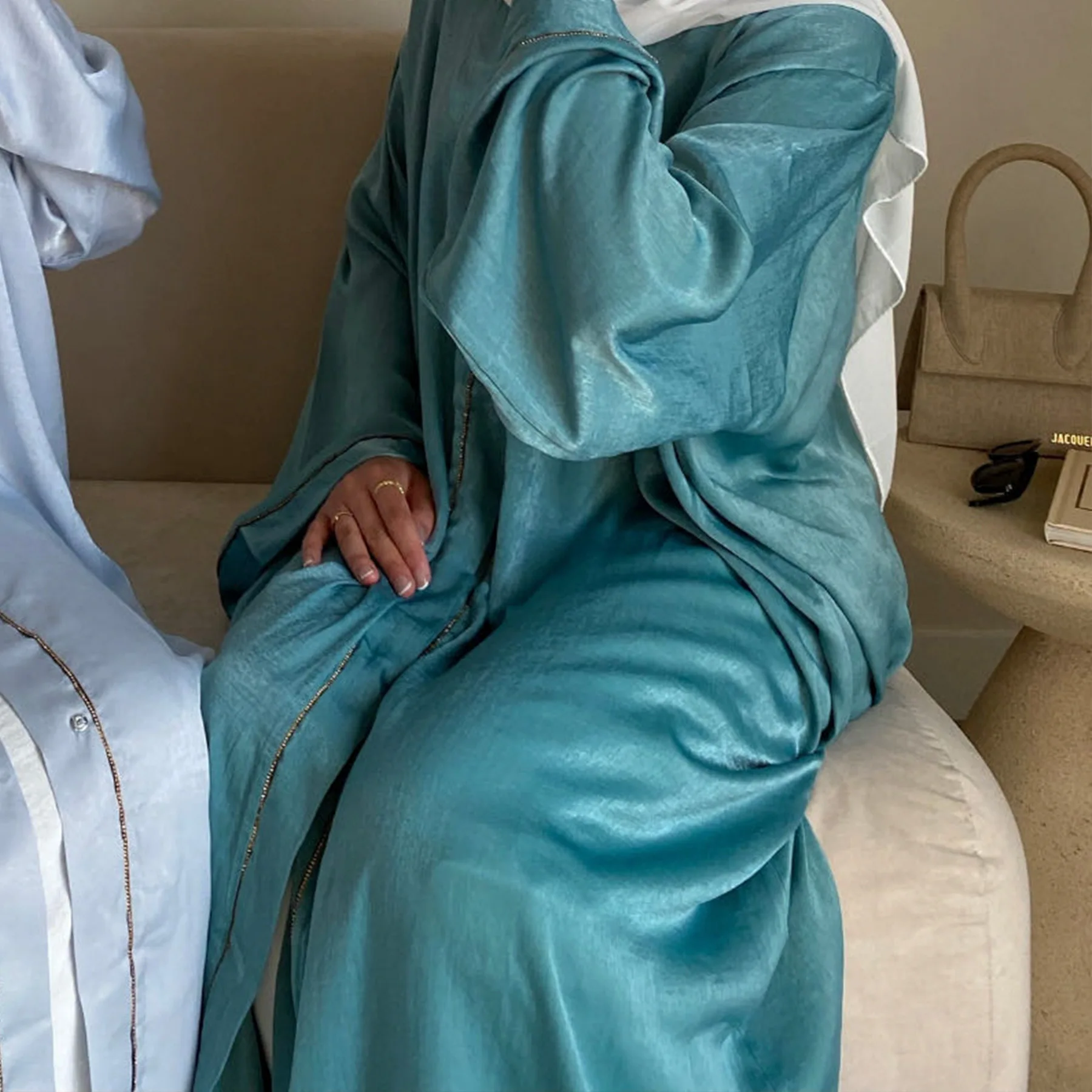 Luxury Muslim Women's Dresses Islamic Clothing Cardigan with Diamond Abaya Women Dubai Dress Front Open Abaya