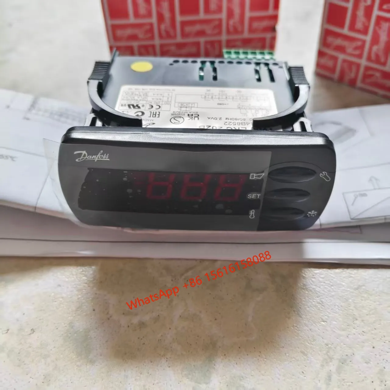 New for Danfoss Thermostat EKC202A 084B8521  EKC202B-084B8522  EKC202C-084B8523  EKC202D-084B8536