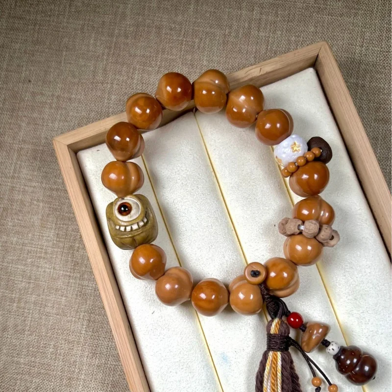 Houhou walnut smooth heart-shaped peach, deer antler, Katsura, one-eyed accessory, single-ring hand-held tassel Buddhist view 3