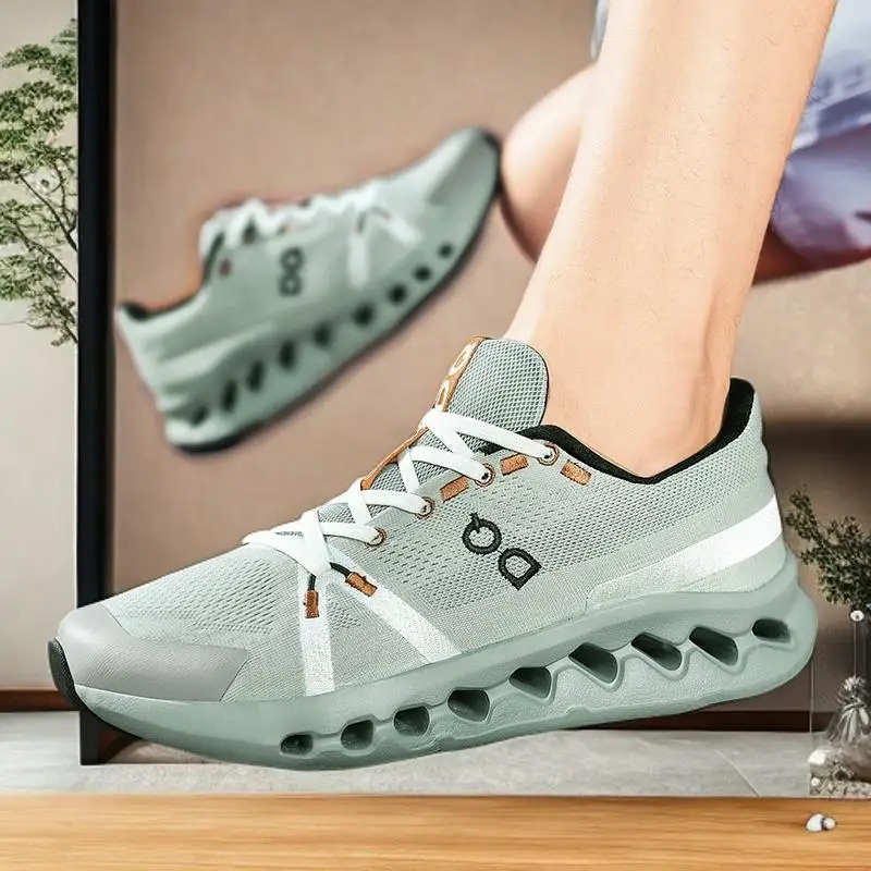 

SneakersBreathable mesh running shoes, air circulation, fresh footfeel