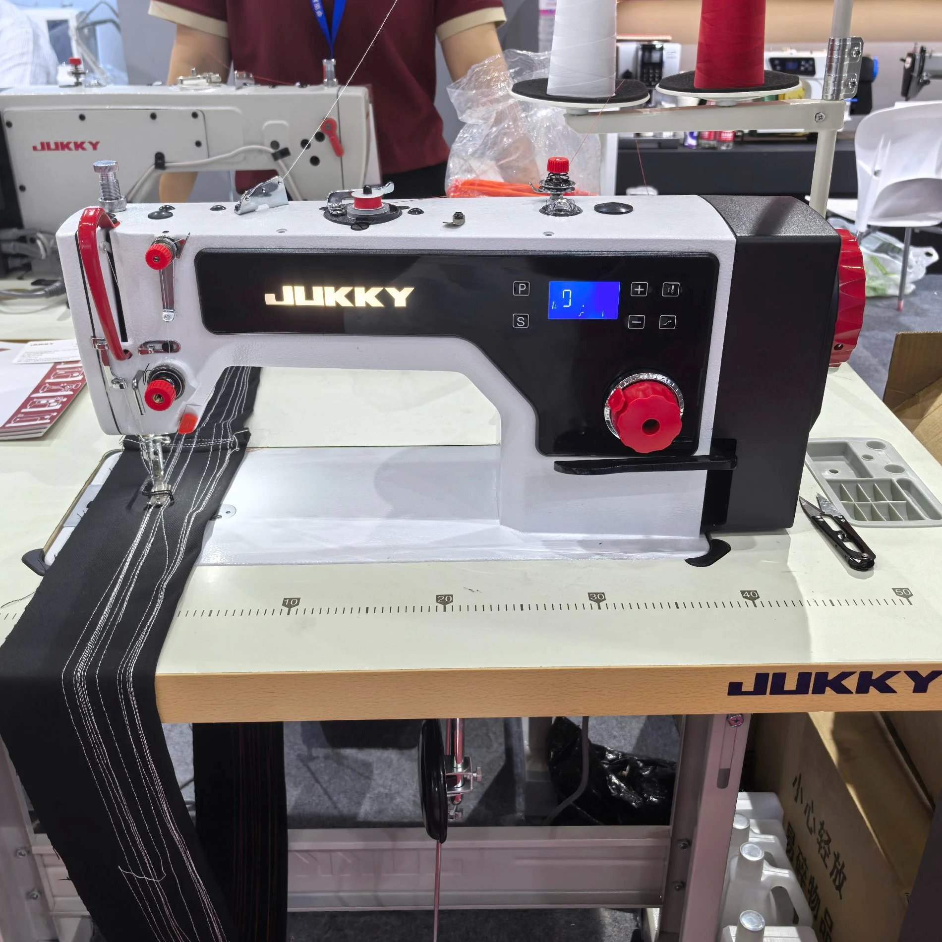 Máquina de Coser Industrial JUKKY, Nuevo Modelo, con Accionamiento Directo, Puntada Recta Manual, 220V, para Prendas de Vestir