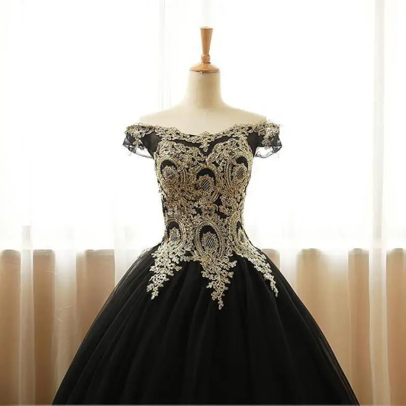 Maßgeschneiderte schwarze Quinceanera-Kleider aus der Schulter, goldene Applikationen, Vestidos De Gala Largos, Abendkleid, Maskerade-Ballkleider