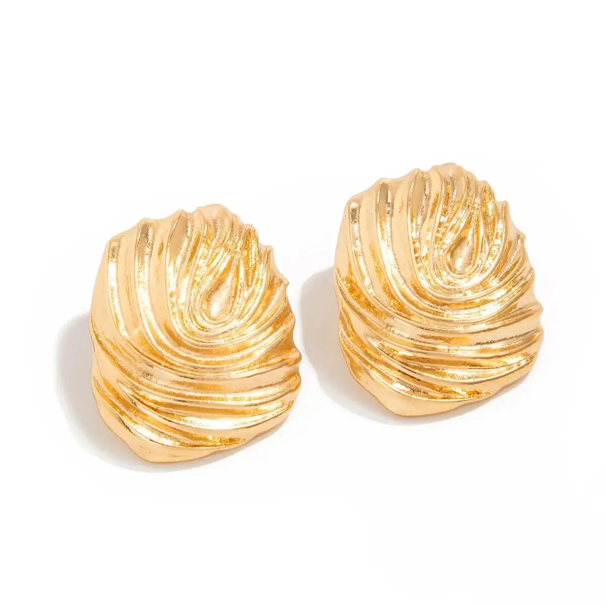 

Ingemark Gothic Metal Gold Color Stud Earrings for Women Vintage Statement Geometric Earring Elegant Aesthetic Party Ear Jewelry