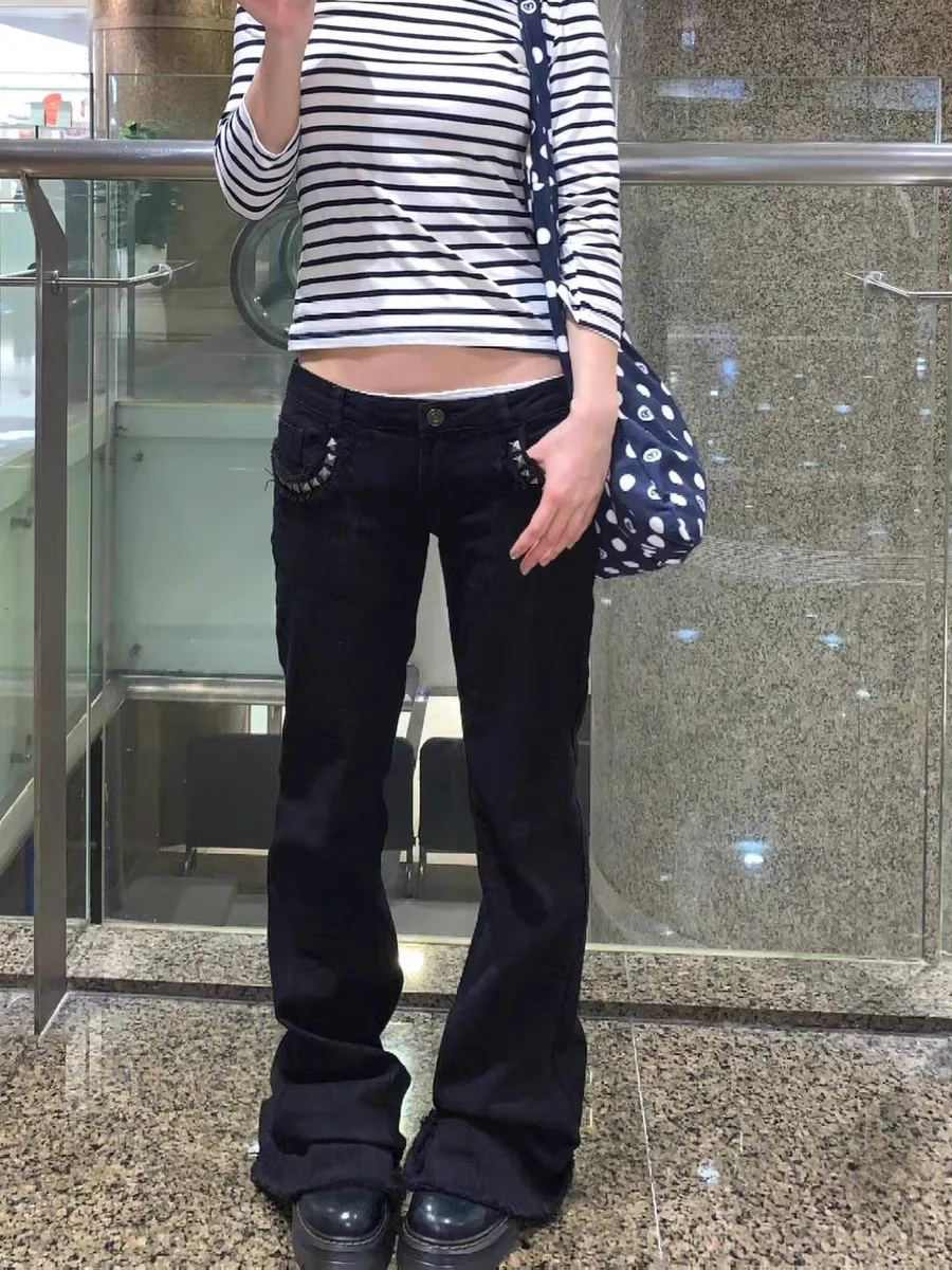 

Женские винтажные черные джинсы с низкой посадкой, расклешенные, в американском ретро-стиле, с заклепками, зауженные, в стиле 90-х, Y2K, Харадзюку, К-поп