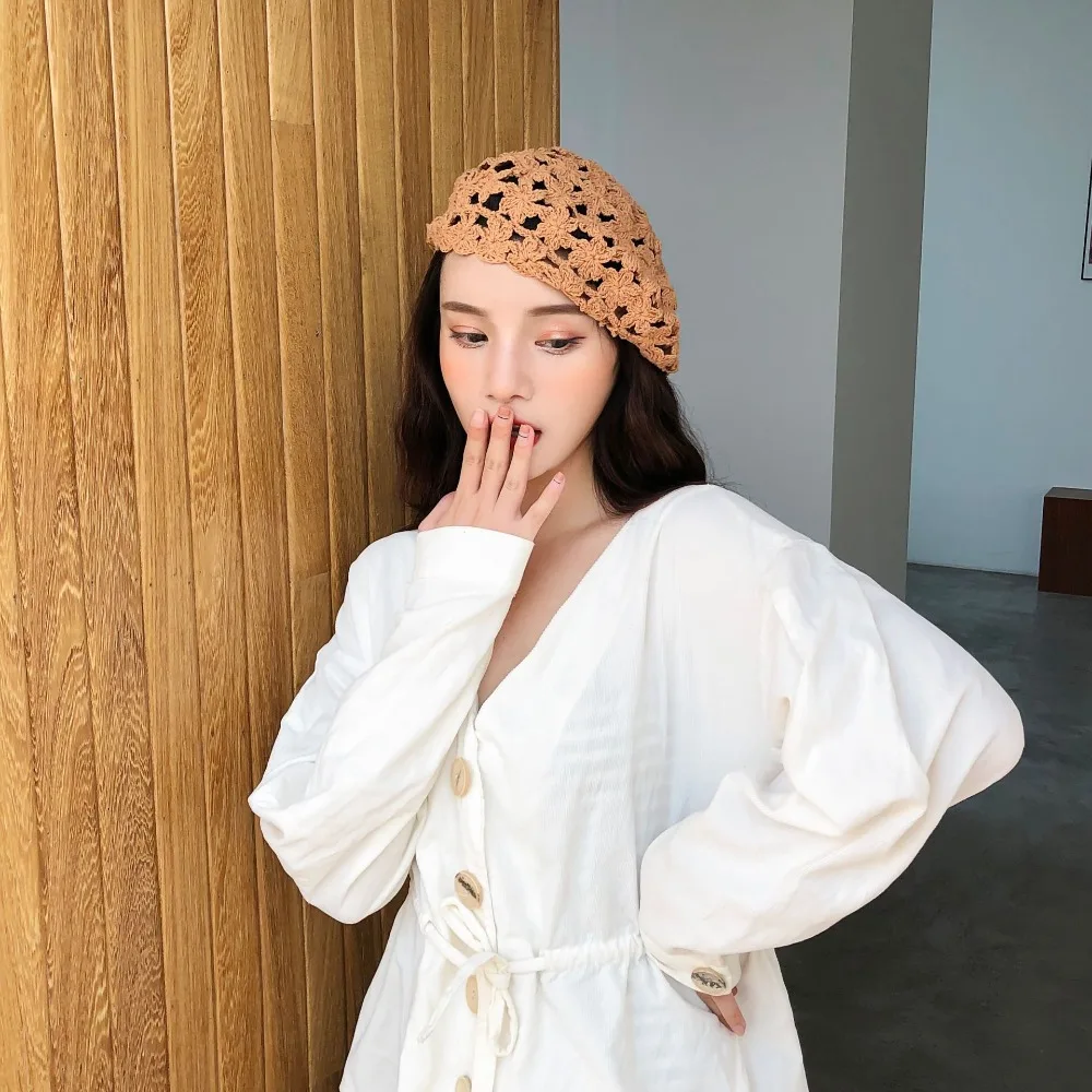 

Breathable Hollowed Out Beret Hat Cotton Japanese Style Lace Hollow Flower Hat Fashionable Vintage Spring Crochet Knitted Cap