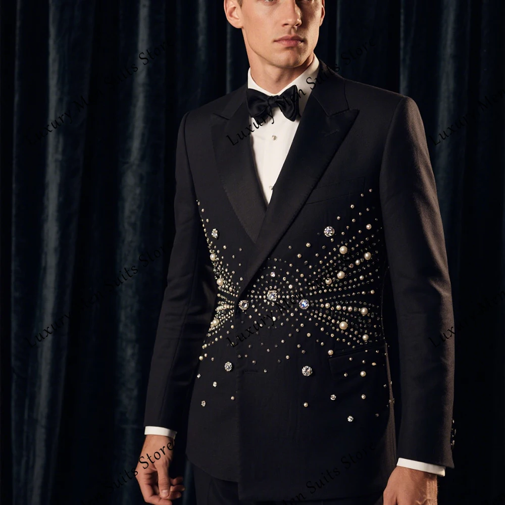 

Luxury Jewelry Male Suit 2 Pieces Pearls Tuxedos Crystal Double Breasted Groom Outfit Customized Blazer Pants roupas masculinas
