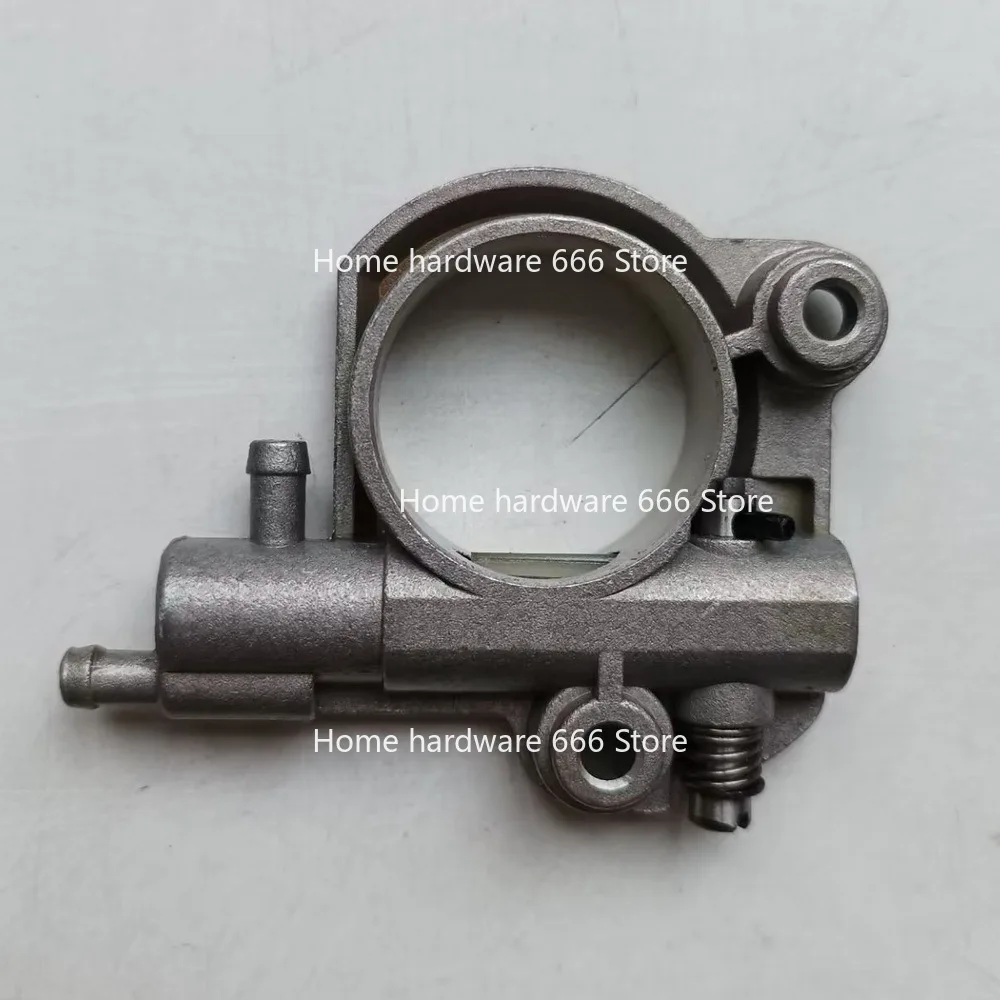 

Масляный насос ECHO CS-550 CS-590 CS-600P C022000053