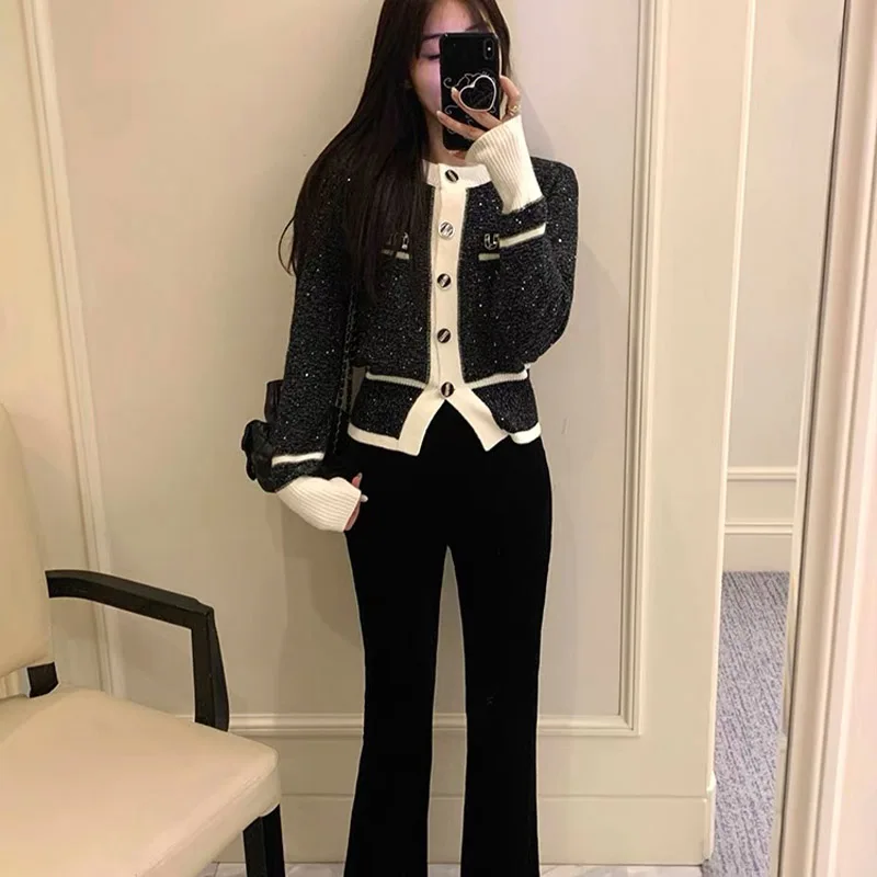 Women Clothing French Fashion Sequin Knitted Sweaters Spring Summer Simple All-match Pocket Cardigan O-Neck Button Tops