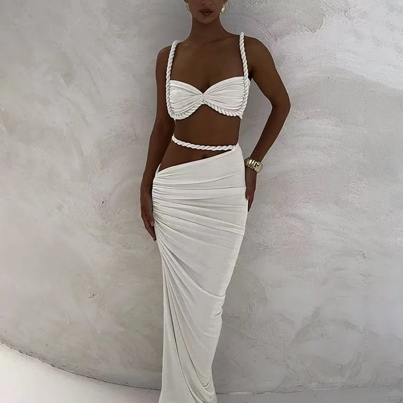 Beach Vacation Style Women's Sexy Swimsuit Backless Hanging Neck Suspender with Split Hips, Half Skirt Two-piece Set, New Style