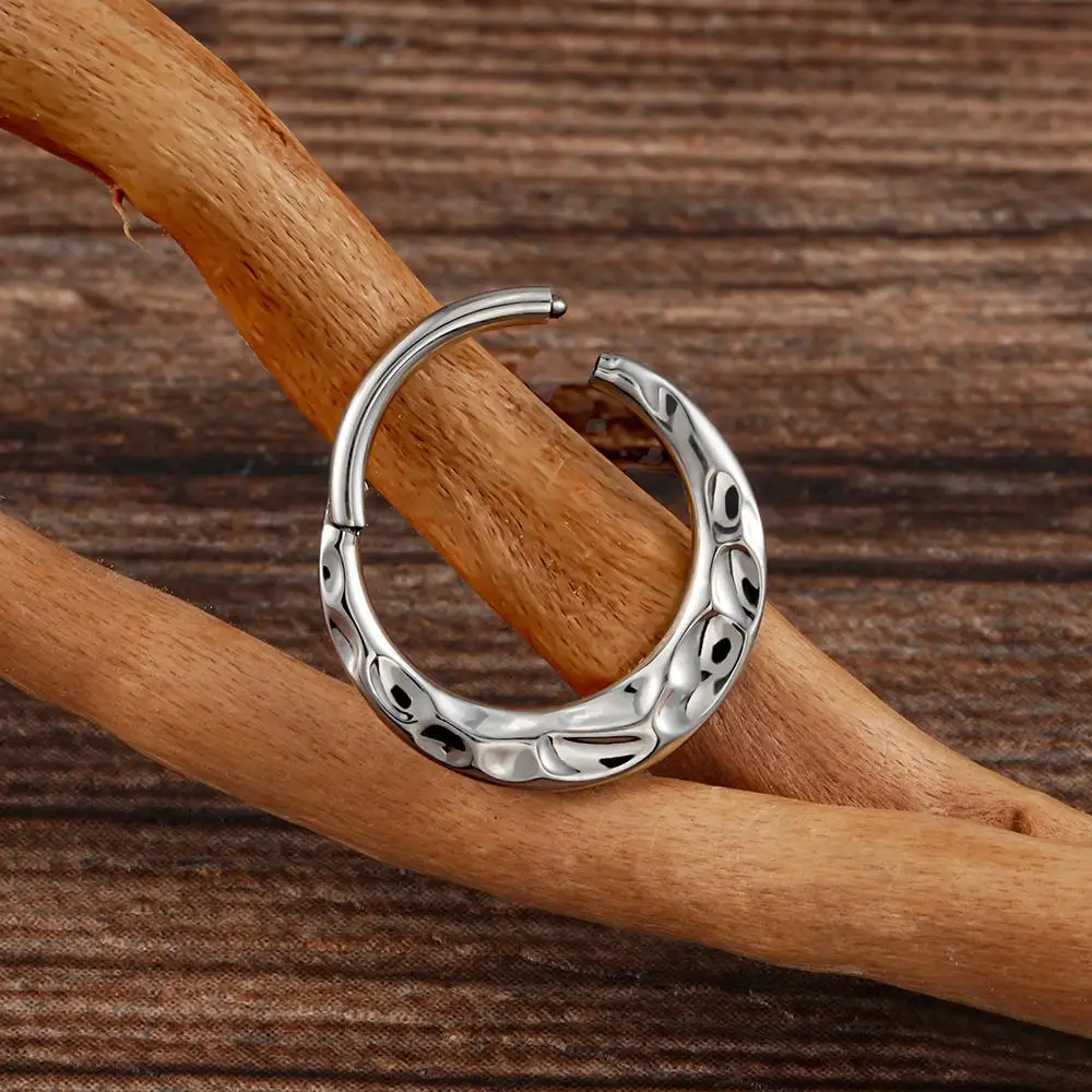 Right Grand ASTM F136 Titanium 16G Hammered Septum Hoop Ring Textured Hinged Segment Nose Clicker Daith Rook Earring Piercing