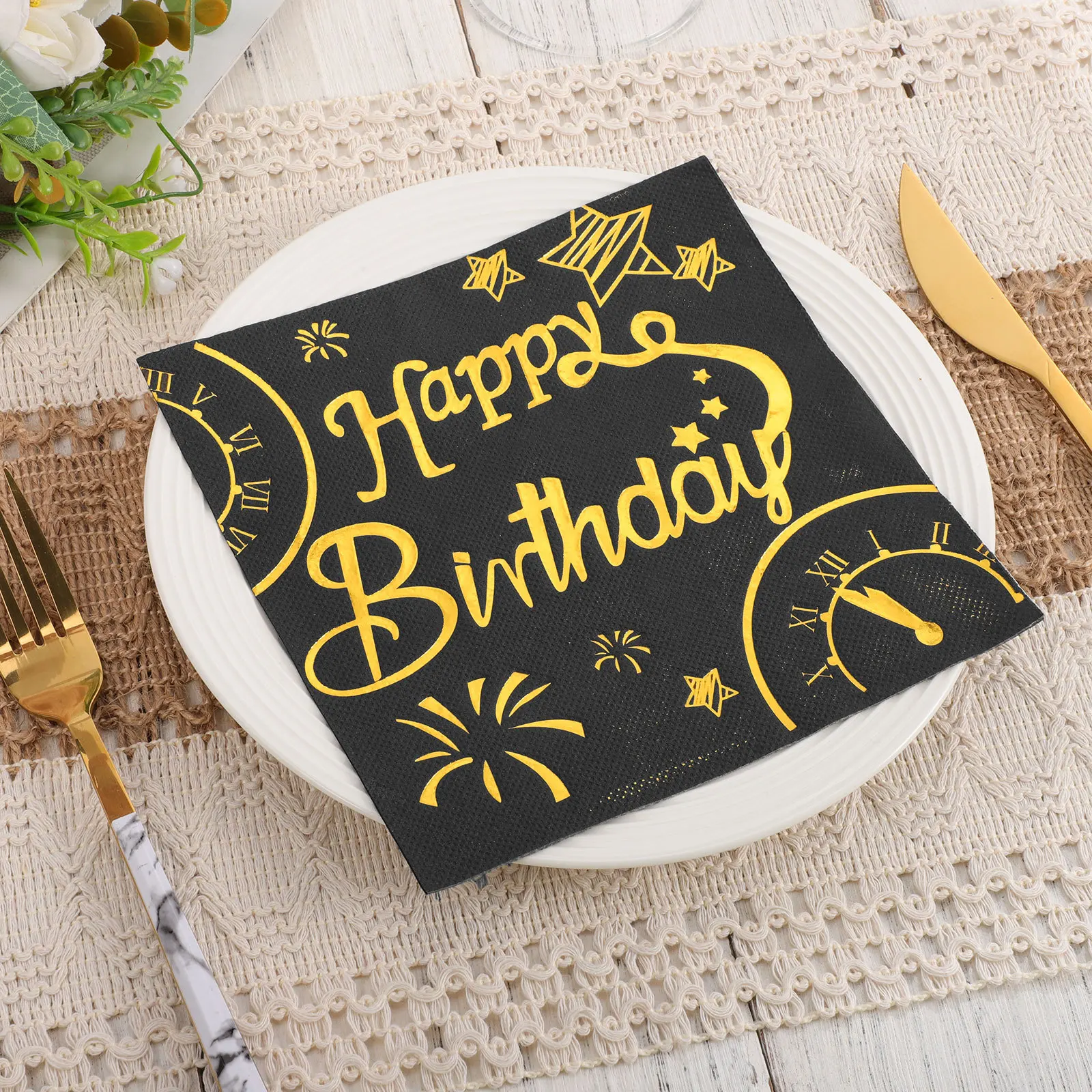 50 قطعة مناديل ورقية لعيد الميلاد باللون الأسود والذهبي للاستعمال مرة واحدة لتزيين طاولات حفلات العشاء منديل مناديل عيد ميلاد سعيد #6