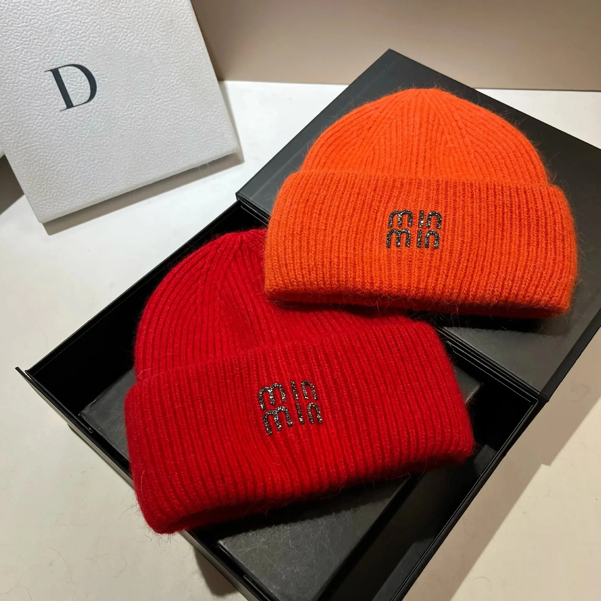 أرنب الشعر MIN نمط جديد رشاقته مزدوجة مطوية حافة محبوك قبعة الشتاء أفخم قبعة في الهواء الطلق بأسعار معقولة الفاخرة الدافئة مجموعة قبعة الرأس #4