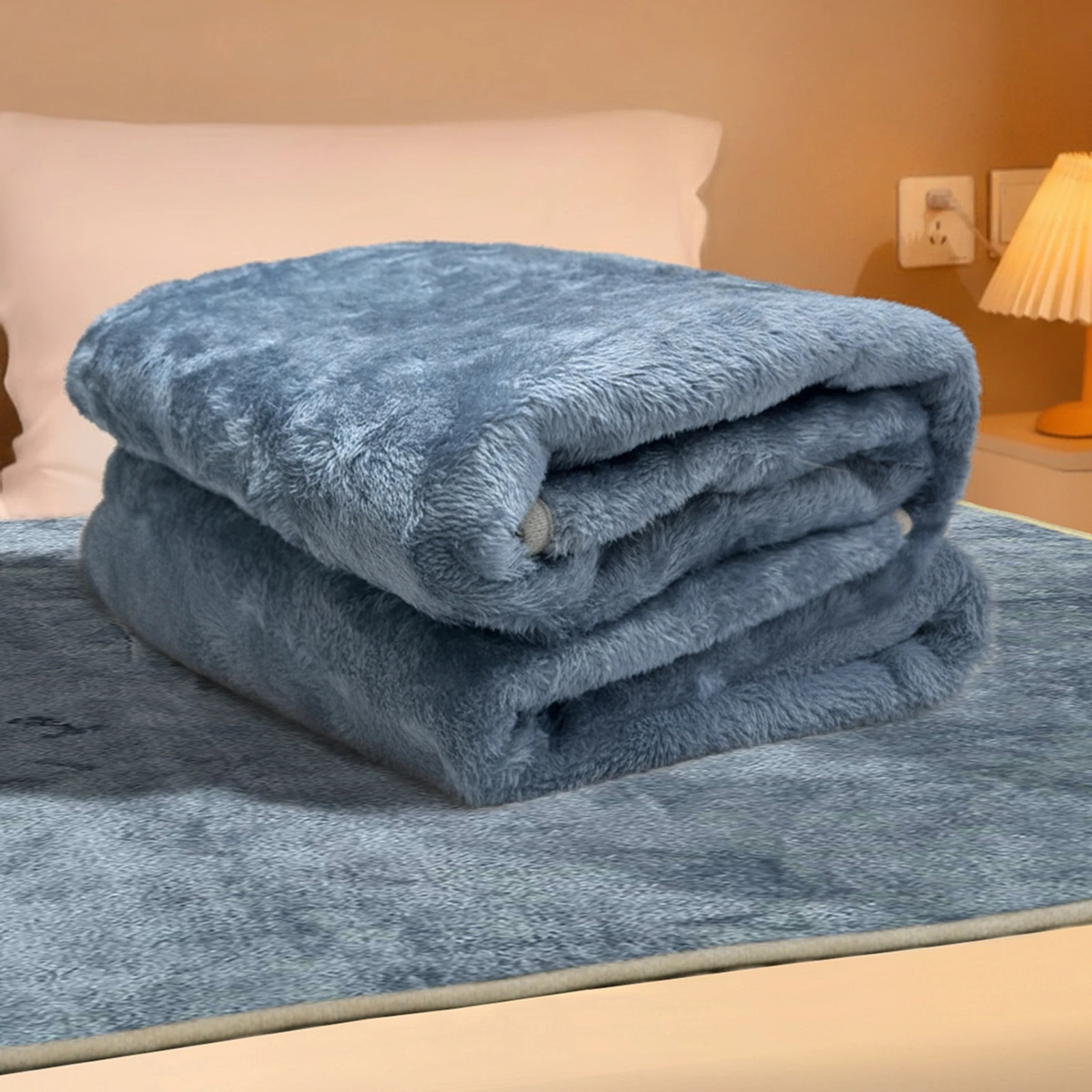 

Camping USB Heating Sleeping Mat 3 Adjustable Temperature Outdoor Electric Heating Pads with 6 Heating Zones for Hiking Travel