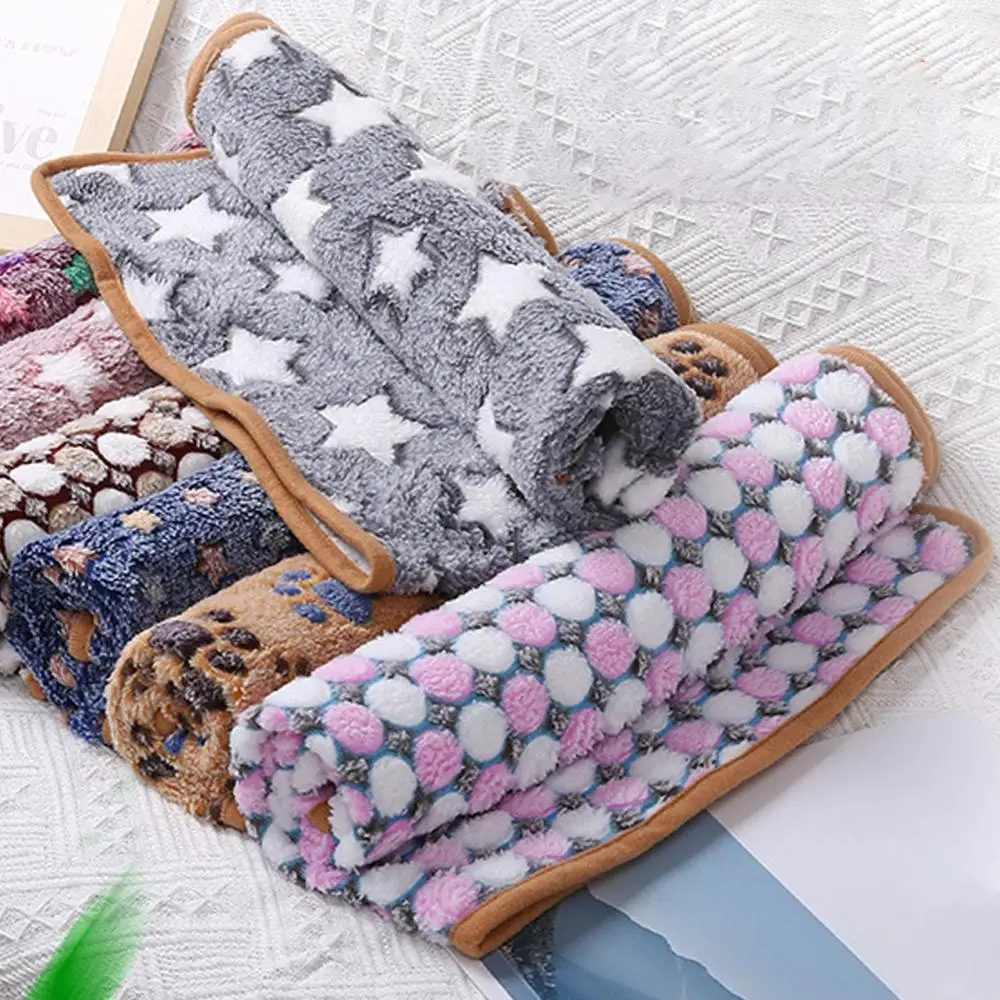 Winter Dog Mats Comfortable Printing Cat Puppy Blanket Soft Plush Keep Warm Kitten Dogs Cushion Blanket Pad Pet Supplies