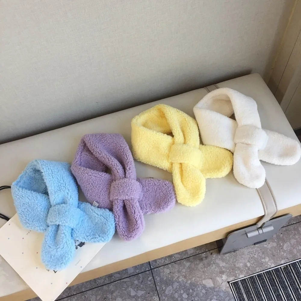 Bufanda de invierno cálida a la moda para niños, bufanda de lana de cordero suave de felpa, chal grueso bonito para niños y niñas