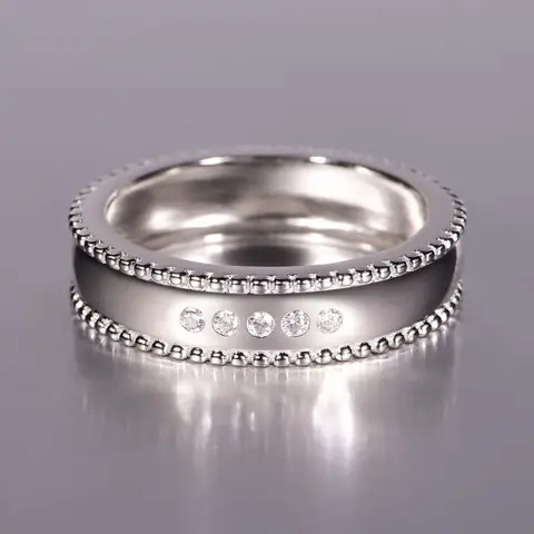 진주 가장자리 다층 광택 링, 우아한 미니멀리스트 디자인, 0.075Ct S925 모이사나이트