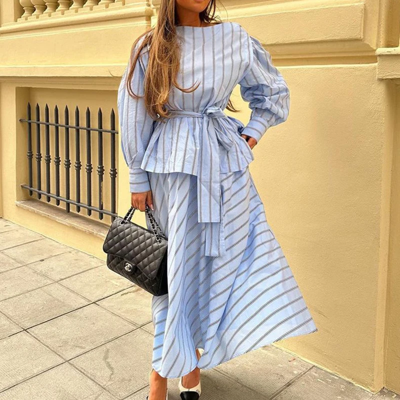 

Chic Stripe Lace Up Skirt Outfit Spring Women Long Sleeved O Neck Pullover Coat+High Waist Loose Bust Skirt Autumn Two Piece Set