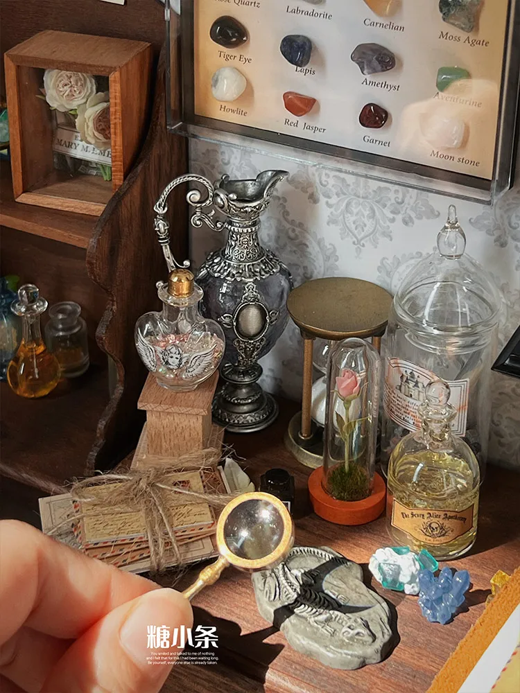 6Points DollHouse Miniature Magic Potions Retro Magic House Bryce Model BJD Potion Bottle Ob Scene Accessory Hourglass Gem Model