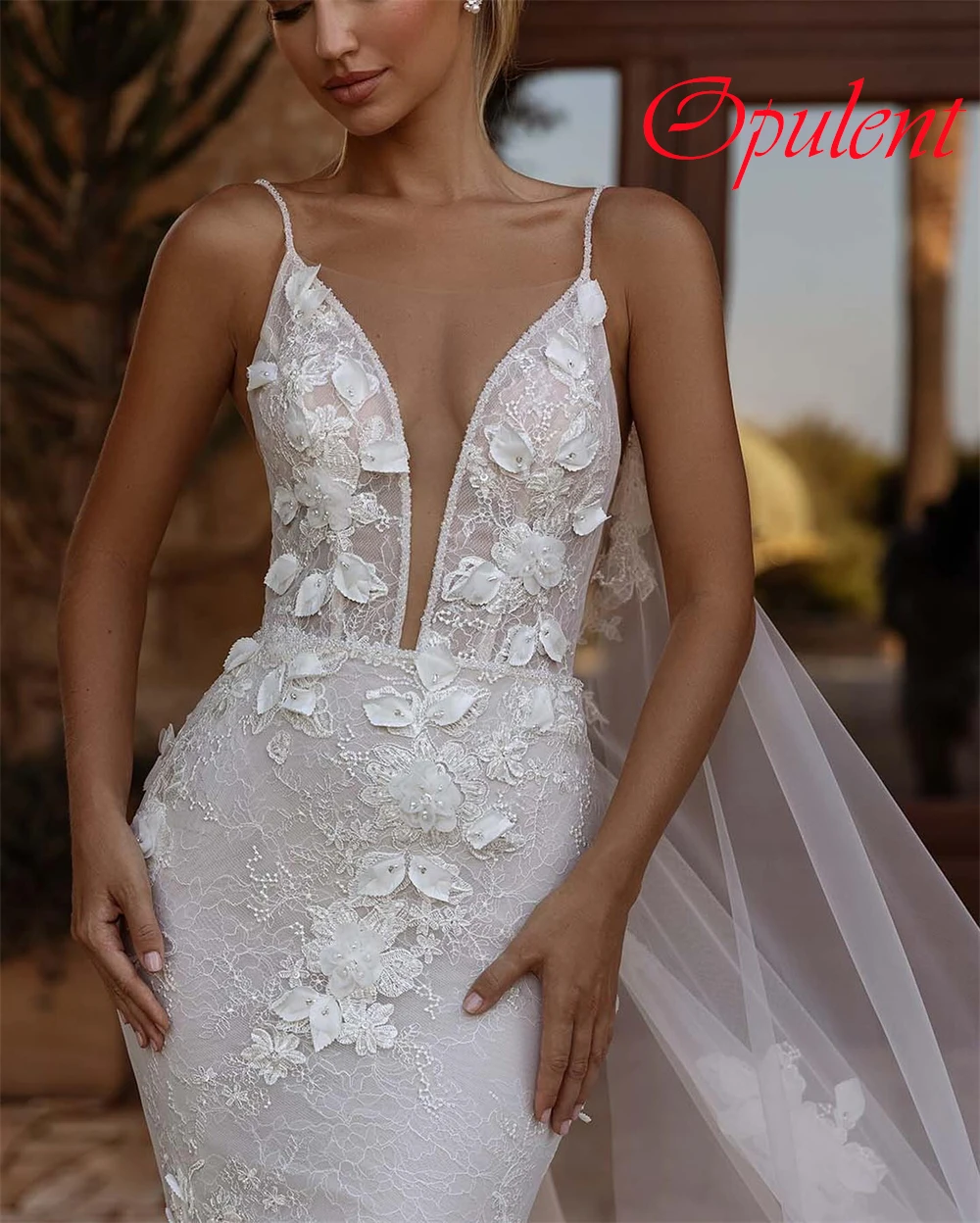 Customized White Lace Wedding Dress Elegant Strapless Spaghetti Straps Bridal Gowns Chapel Train Lace Up Back Mermaid Dresses