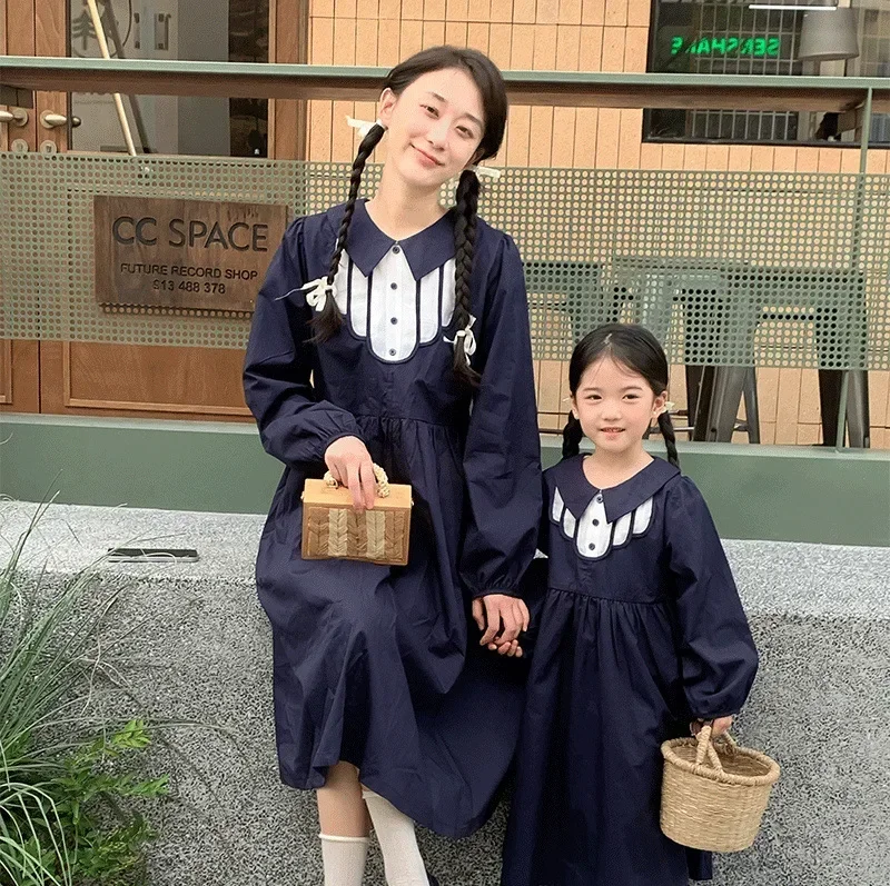 Family Look Mom and Daughter Vintage Dress Elegant Pretty Womens Dresses for Mother Girls Matching Equal Robe Mommy Me Clothing