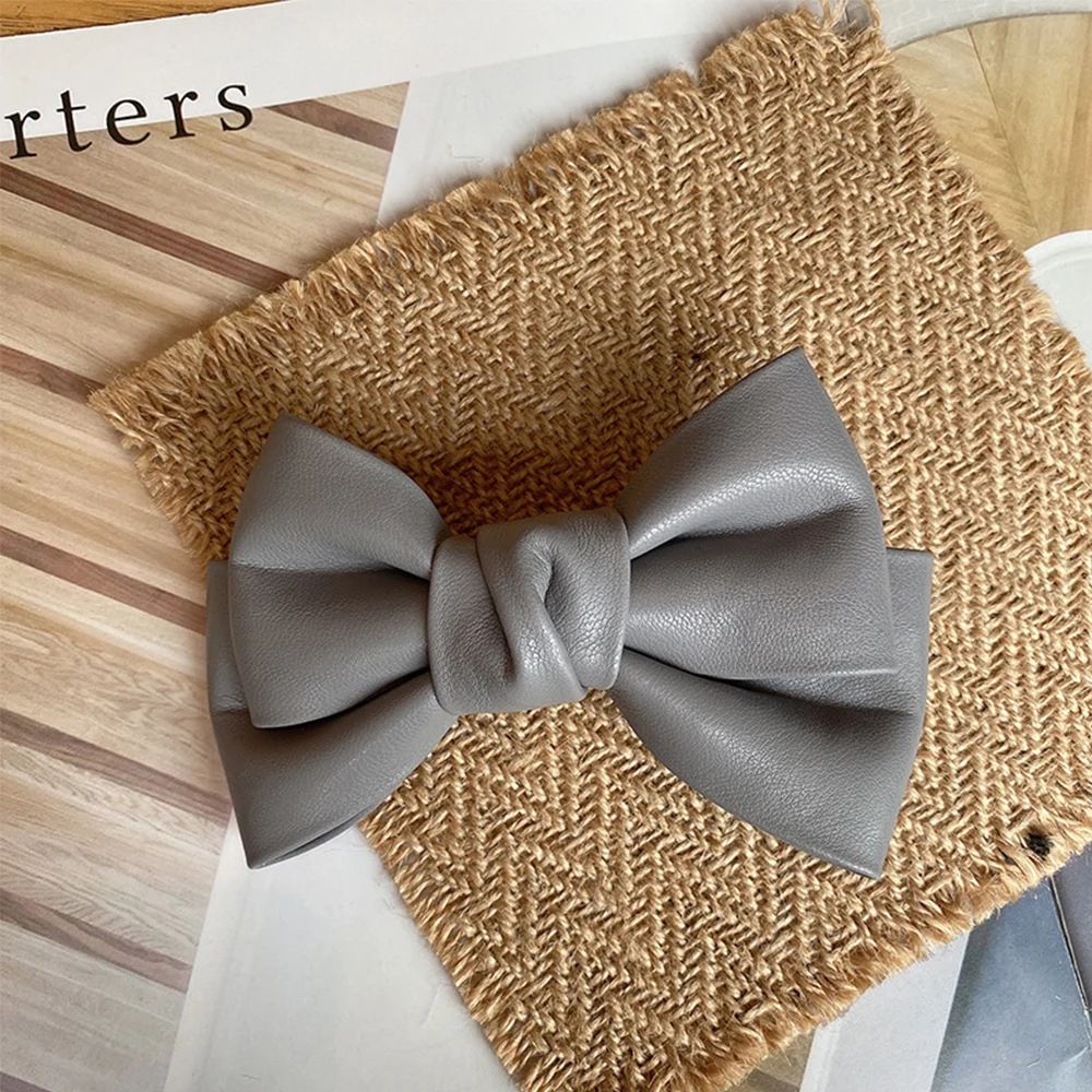 

Korean Accessories PU Leather Duckbill Clips Girls Solid Color Spring Clips Hair Clips Headwear Bow Hairpin