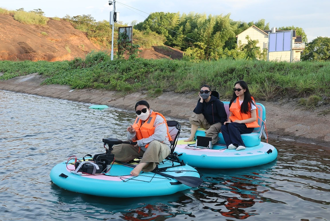 

Customized Outdoor Fishing Sea 2 Person Inflatable Floating Padel Canoe Kayak Fishing Boat