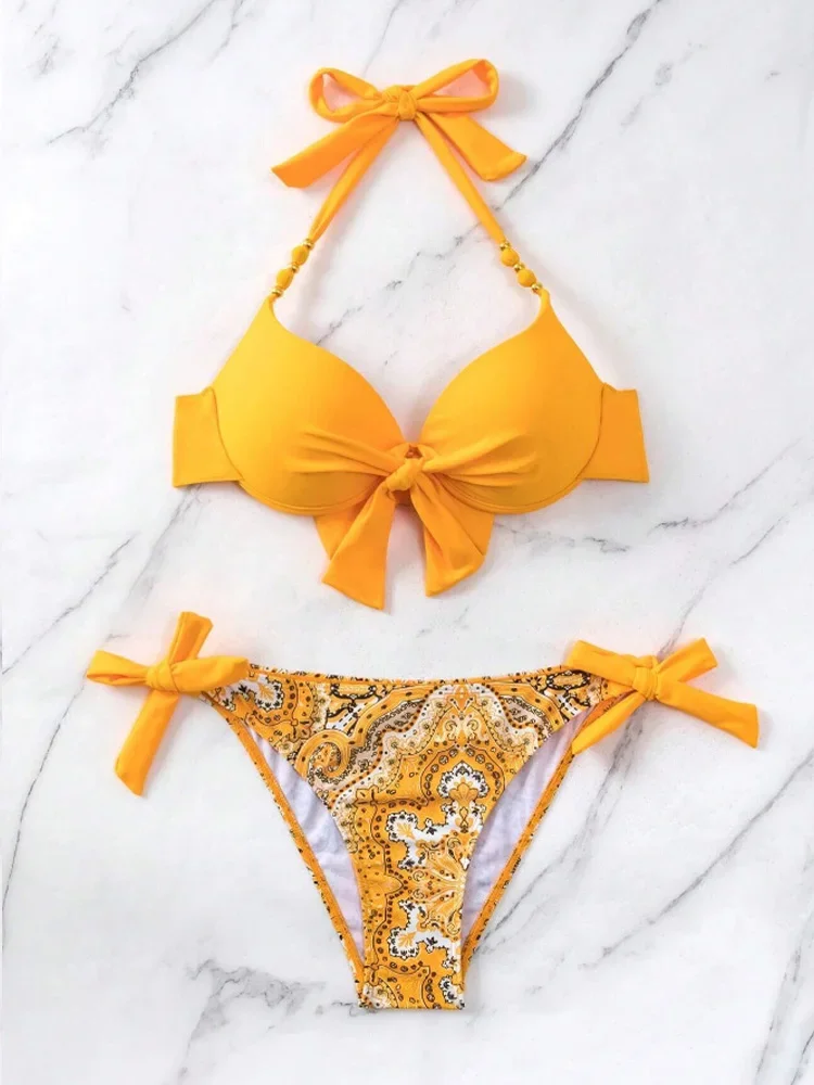 

UETEEY 2025 Новый летний купальник, комплект бикини, сексуальный комплект бикини со шнуровкой и принтом, комплект из 2 предметов, женский разделенный купальник, пляжные бикини с открытой спиной