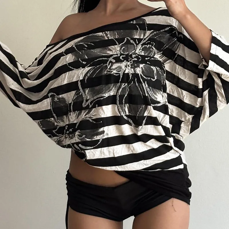 Vrouwen T-shirts Gestreepte Tops Print Een Schouder Slash Hals Lange Mouwen Lichte Strech Slim Fit Casual Streetwear 2025, Zomer