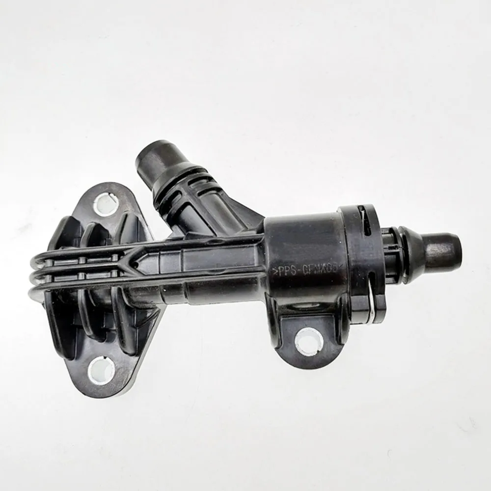 17217599546เครื่องยนต์ Coolant Thermostat ที่อยู่อาศัย Assy สำหรับ BMW 535i 640i 740i 2009-2015 17217638678 17217599546 172117638681