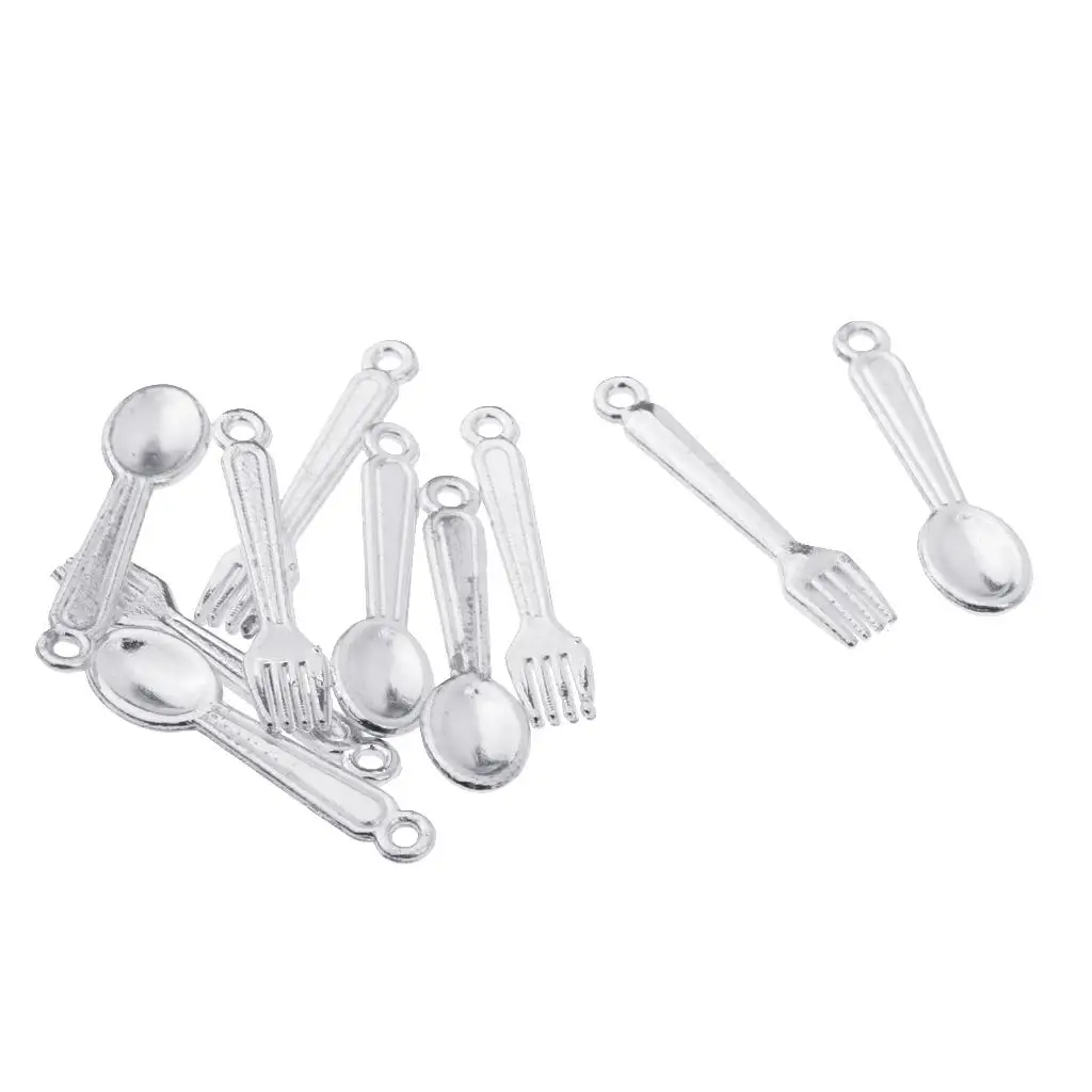 ชุดเครื่องครัววินเทจ 10 ชิ้น : ของจิ๋วสำหรับบ้านตุ๊กตา 12 ชิ้น สีเงิน