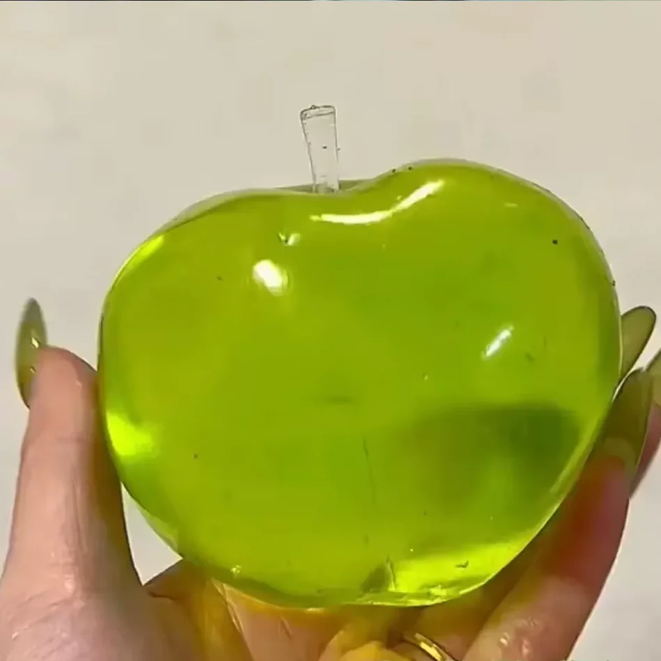 Weicher Quetsch-Apfel in Rosa, Blau und Grün als Sensorisches Fidget-Spielzeug für ADHS und Autismus mit Langsamer Rückfederung für Erwachsene und als Weihnachtsgeschenk