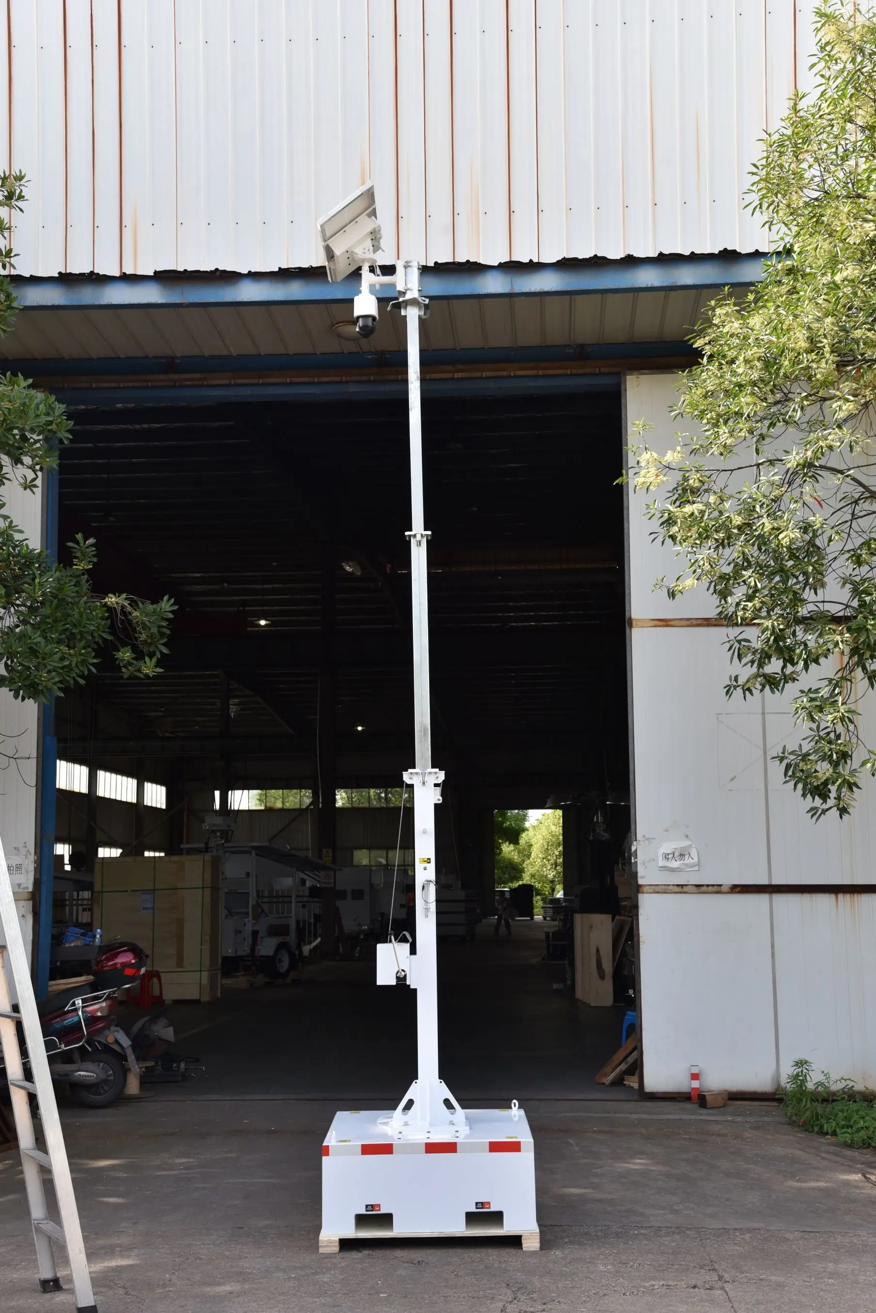 Menara Lampu Jalan Tenaga Sury - Outdoor Lighting Beacon ulasan dan harga