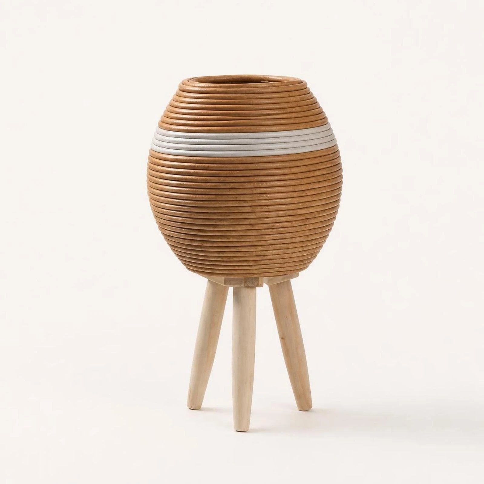 Rattan Planter Stand Indoor Planter with Legs Tripod Plant Holder Woven Plant Basket with Legs Ribbed for Living Room, Balcony