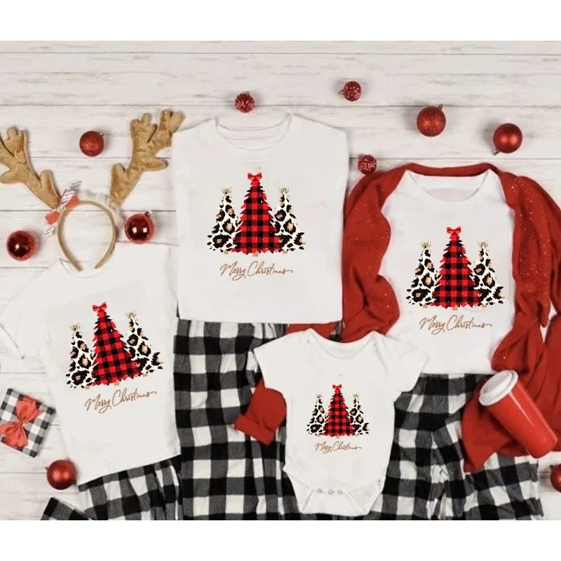 Christmas T-Shirt Family Matching Outfits Mommy Daddy And Me Clothes Mother Father Daughter Son Baby Kids  Family Look Tops