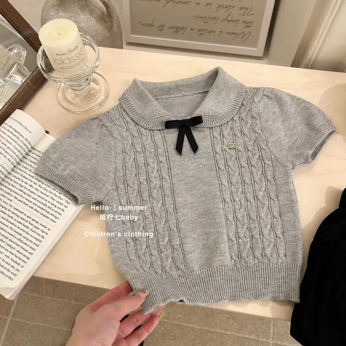 Bebê menina verão terno 2025 verão menina estilo estrangeiro arco de malha manga curta moda bud shorts conjunto de duas peças