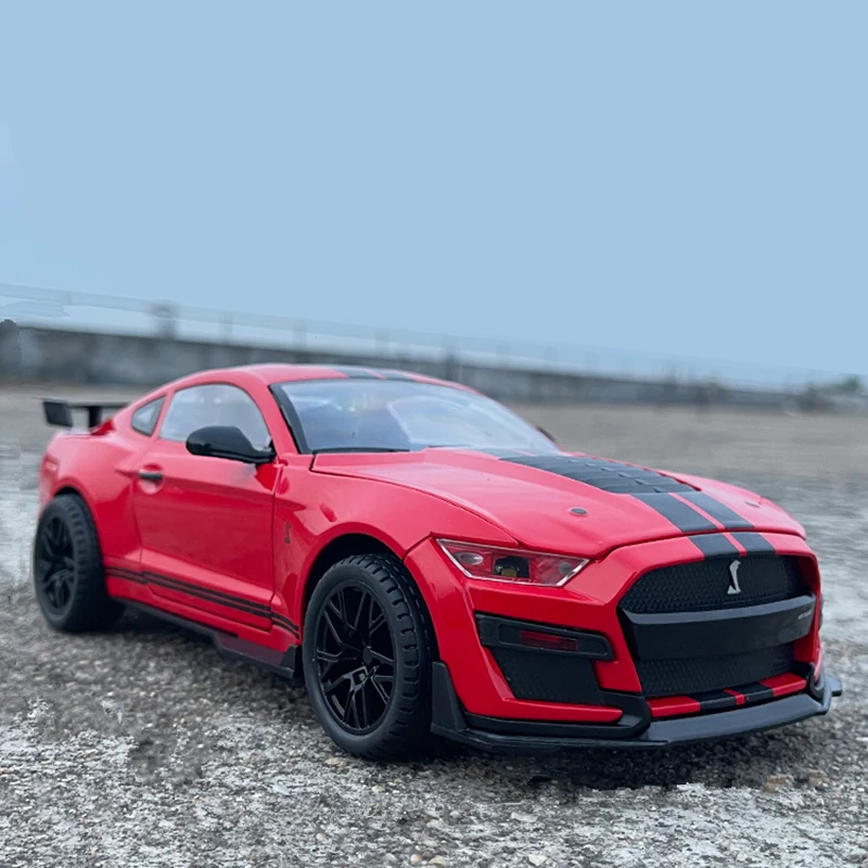 

1/18 Ford Mustang Shelby GT500 Alloy Sports Car Model Diecasts Metal Racing Car Vehicles Model Simulation Sound Light Kids Gifts