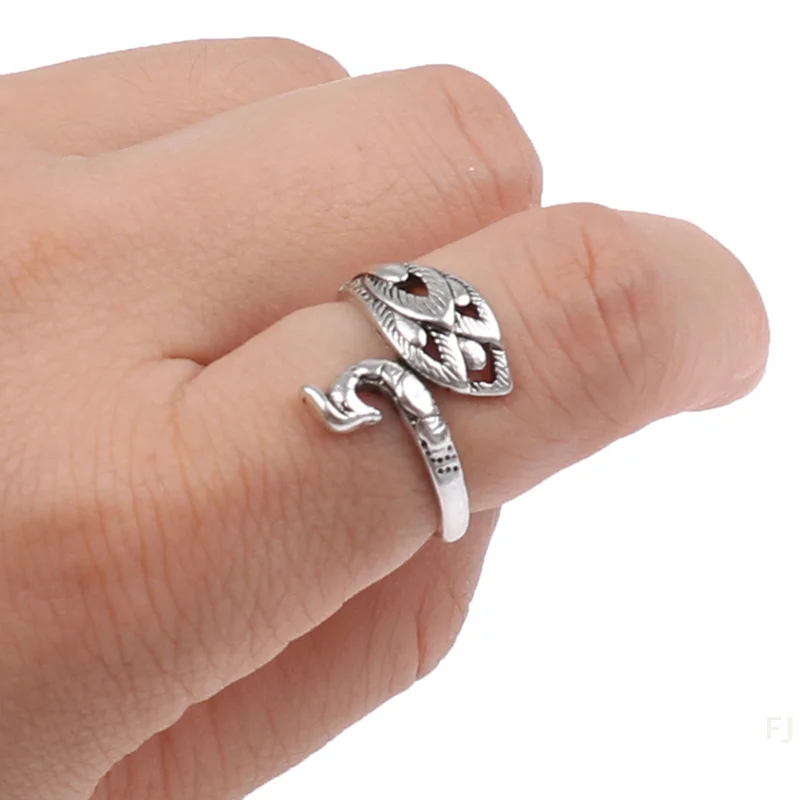 

[YU]1Pcs Adjustable Knitting Loop Crochet Loop Knitting Peacock Ring Accessorie