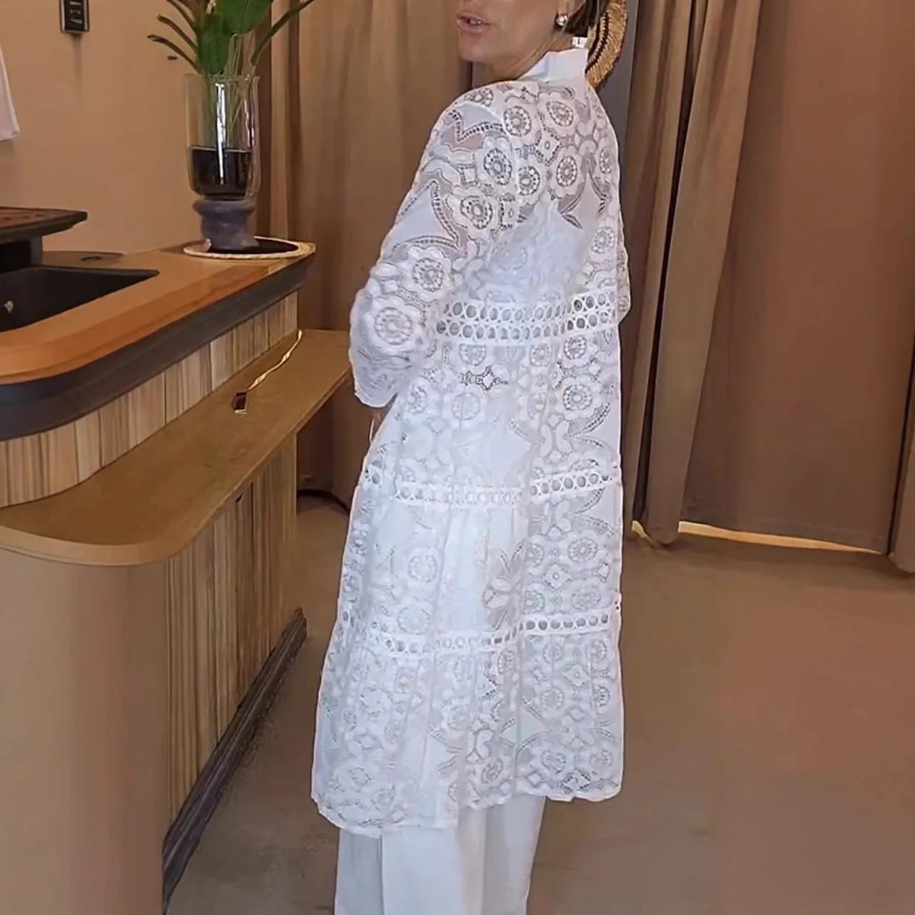 2025 new women's collar embroidered lace shirt long top, elegant temperament white top