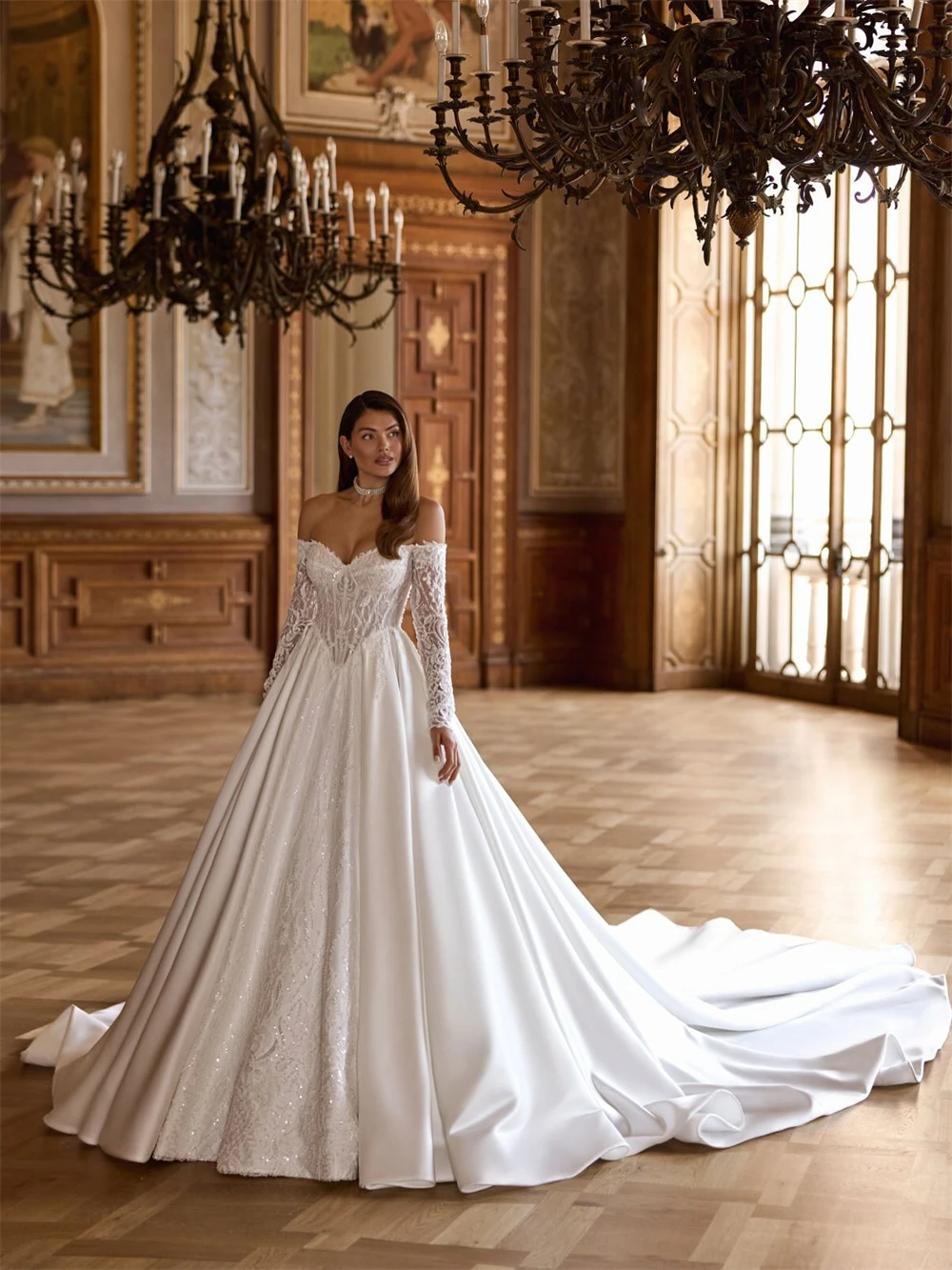 

Customized Elegant White Satin Wedding Dress Formal Sweetheart Long Sleeves Robe de mariée Soft A-Line Chapel Train Bridal Gowns