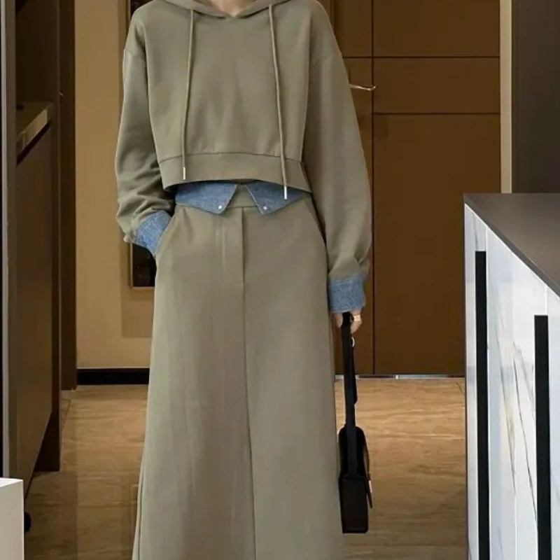 Women's Autumn Hoodie Set, Stylish and Slimming, Half Skirt, Fashionable Two-piece Set