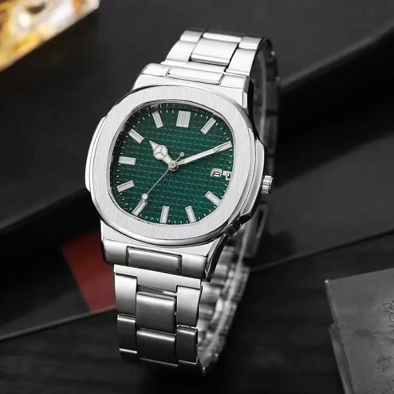 Men's Luxury Quartz Wristwatch with Date Function